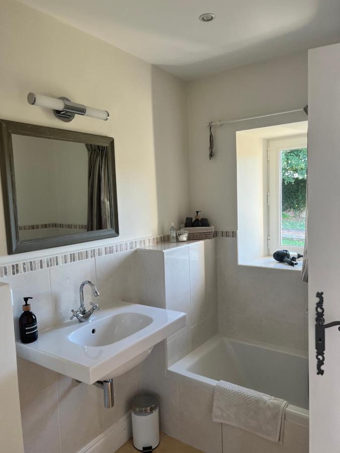 La Girarde Bed and Breakfast Saint-Quentin-de-Caplong Εξωτερικό φωτογραφία